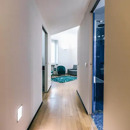 Center Pregious Apartment Mailand